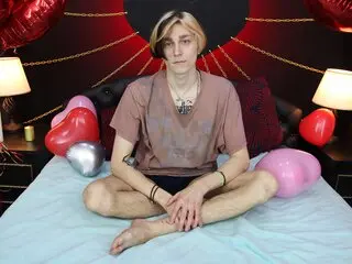 AlfieParks Cumshow Vip