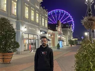 AmirHussein Cumshow Vip