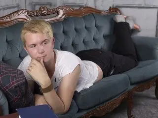 ArthurPeterson Cumshow Vip
