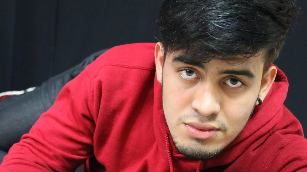 BigTreasureLatin Cumshow Vip