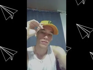 LucianoFer Cumshow Vip