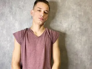 TommyLendo Cumshow Vip