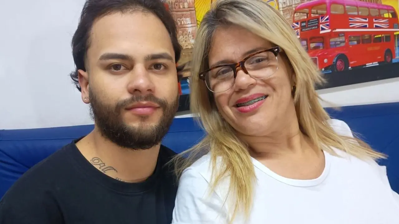 VioletaAndNeil Cumshow Vip