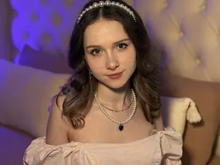 KiraGrasee Cumshow Vip