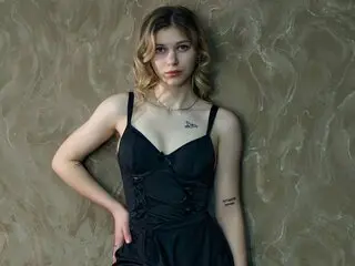 LoraSomerly Cumshow Vip